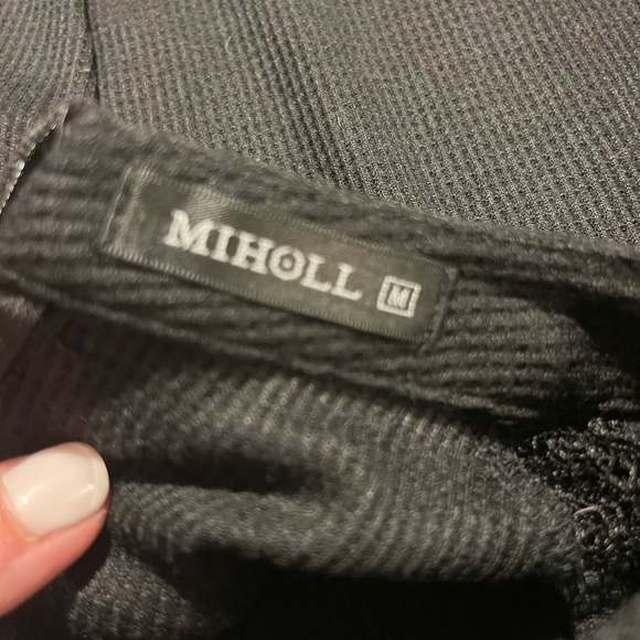 Women's Black Lace Long Sleeve Top - So pretty on! NWOT Size Med… - Picture 11 of 11